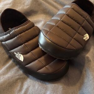 The North Face Black Quilted Slip-Ons
